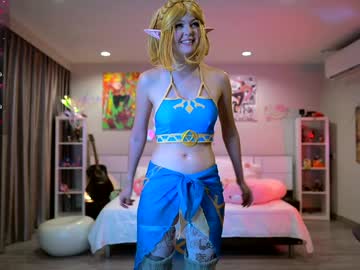 girl
        madnessalise cam image #4456308