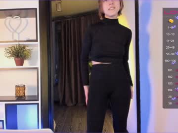 girl
        francesdonna cam image #126292