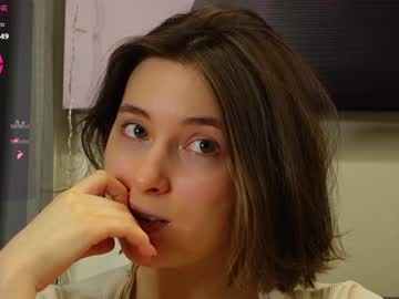 girl
        beckymartens cam image #6301327