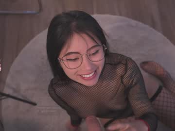 girl
        gigi_ulala cam image #5903742