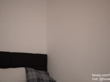 girl
        honeyyykate cam image #4321462