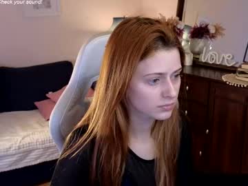 girl
        doll_lesli cam image #6749726