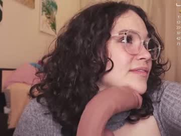 girl
        chery_lady22 cam image #1783043
