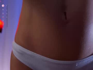 girl
        lucie_beltran cam image #6175913