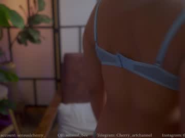 girl
        gigi_ulala cam image #6701496