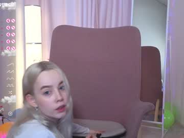 girl
        judy_luss cam image #926921