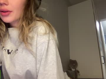 girl
        angel_from_sky cam image #3005676