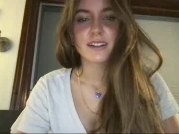 girl
        emma_walkerx cam image #3160326