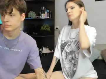 couple
        dream_lil cam image #6706124