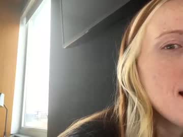 girl Sex Webcams With Notorious Girls with swedgirl_