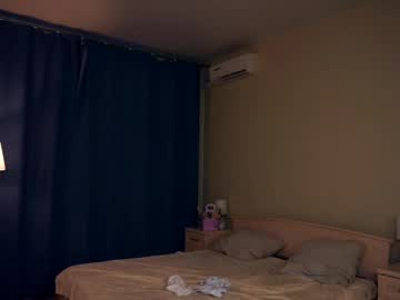couple Sex Webcams With Notorious Girls with lynnadarby