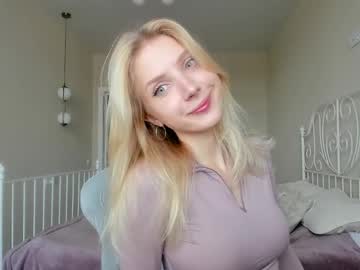girl
        oh_honey_ cam image #4864980