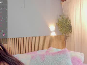 girl
        little_effy18 cam image #3754675