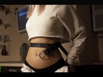girl Sex Webcams With Notorious Girls with emmasmiithh