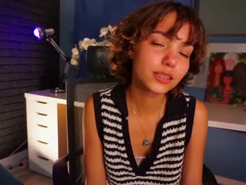 girl
        lenaelisabeth cam image #2943230