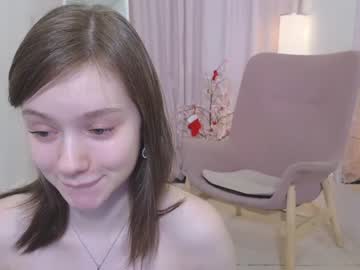 girl
        bless_sheila cam image #621350