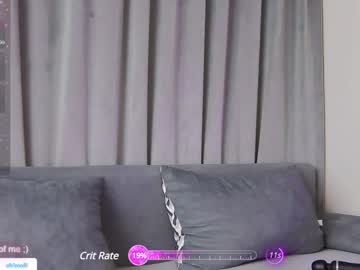 girl
        alis_molli cam image #4440635