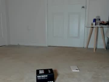 girl
        svtf2323 cam image #1658771