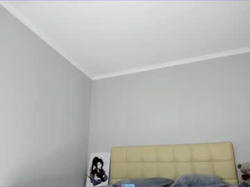 girl
        mia_lui cam image #2887372