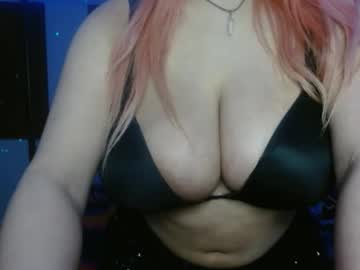 girl
        brienightxoxo cam image #6307028