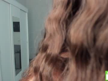 girl
        reilbell cam image #1462277