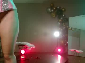 girl
        _meganmeow_ cam image #2470228
