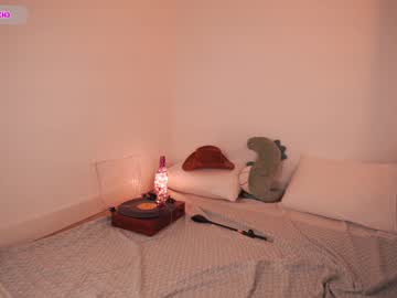 girl
        alexispeach cam image #307069