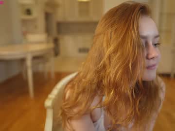 girl
        dorettaferrett cam image #4484021