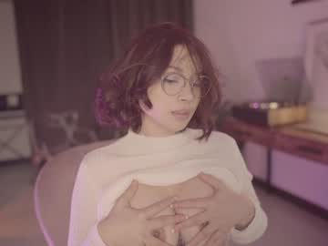 girl
        soulvanah cam image #183105