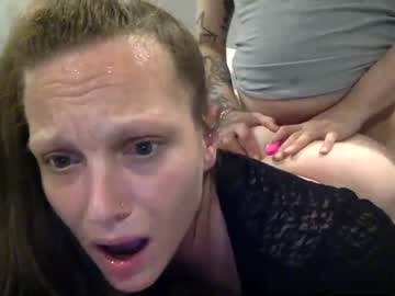 couple Sex Webcams With Notorious Girls with roxyace