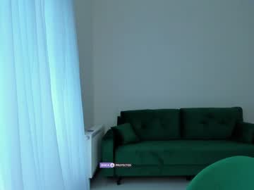 girl
        intrigueeme cam image #2300810