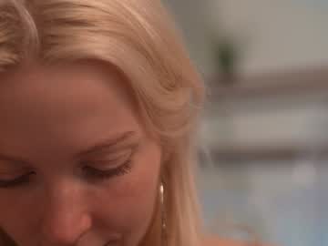 girl
        my_stella cam image #5759354