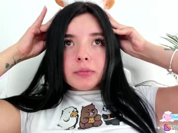 girl
        pavlovacoluccii_ cam image #376996