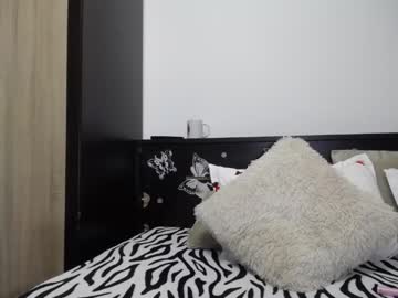 girl
        sweetandreea cam image #227136