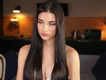 girl
        pixelmuse cam image #4637095
