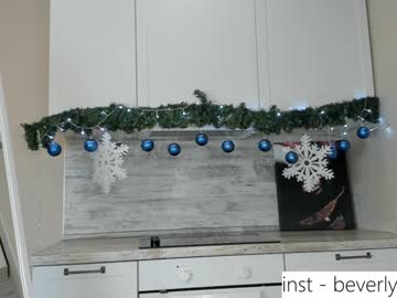 couple
        beverlyvega cam image #606810