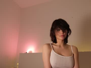 girl
        reei__ cam image #2256664