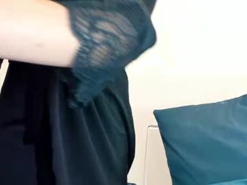 girl
        hotfallingdevil cam image #2997381