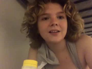 girl Sex Webcams With Notorious Girls with islalynn