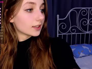 girl
        cute_fox_girl cam image #3557088