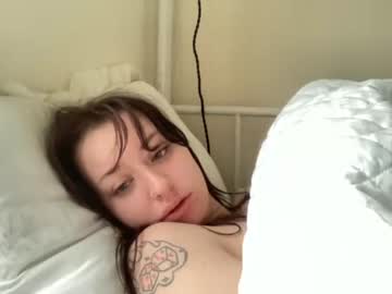 girl Sex Webcams With Notorious Girls with twinklingsiren