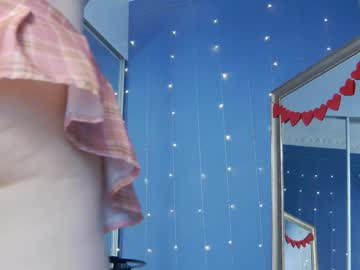 girl
        kriskras__ cam image #5353883