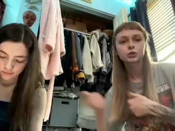 girl Sex Webcams With Notorious Girls with k4ndybaby