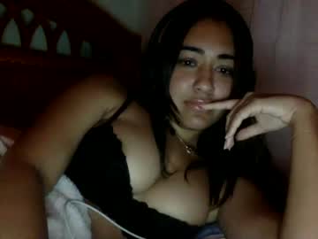 girl
        baby_nish cam image #632312