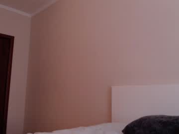 girl
        magic_couple13 cam image #2251556