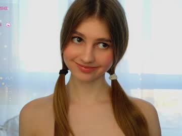 girl
        fluffy_angel cam image #4982085