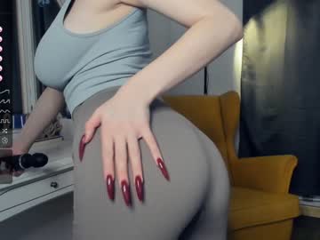girl
        cute_caprice cam image #2684448
