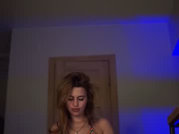 girl
        plump_bums cam image #5920044