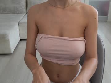 girl
        kathariine cam image #5016095