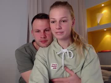 girl
        magic_couple13 cam image #311288